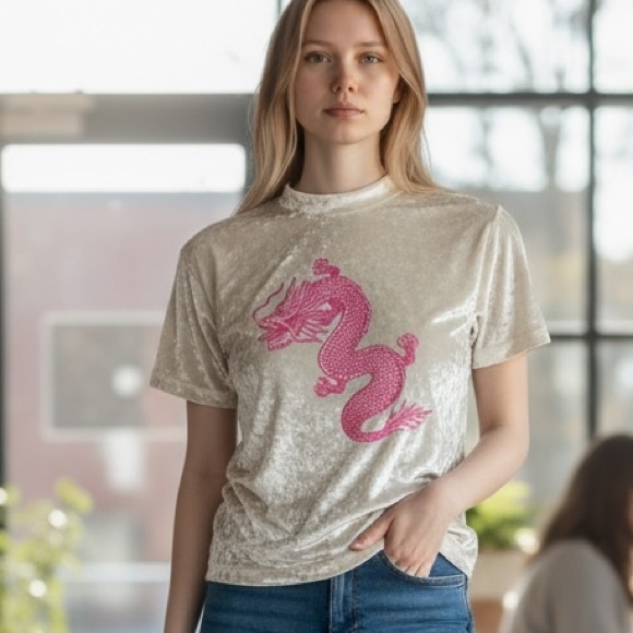 Lazy Oaf NEW Dragon T-Shirt with Pink Dragon Embroidered on a Cream Velvet Sz M - Picture 3 of 10